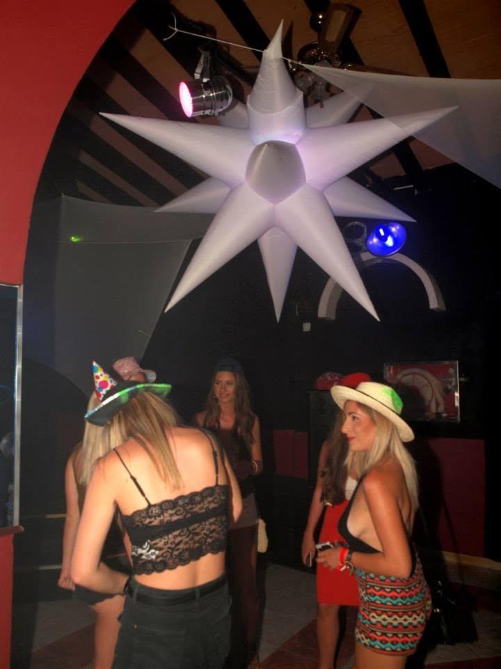 The Mad Hatter's Tea Party gallery 138