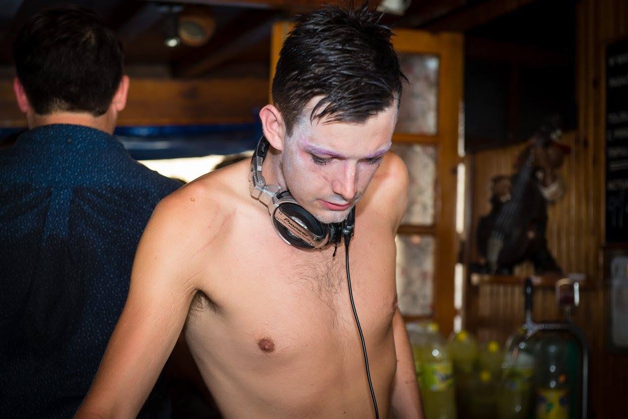 The Mad Hatter's Secret Sunrise Boat Party gallery 5