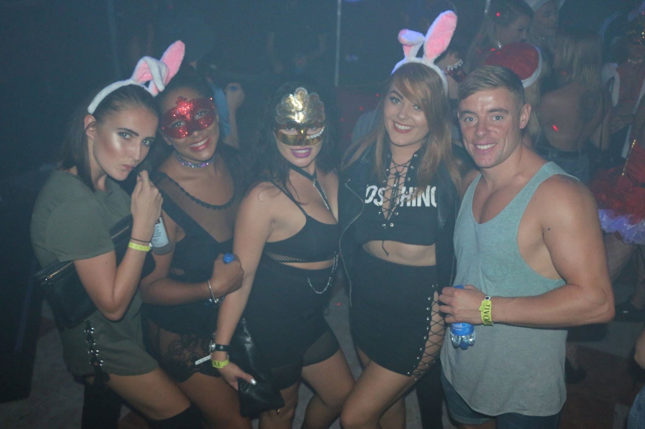 The Mad Hatter's Closing Party gallery 40